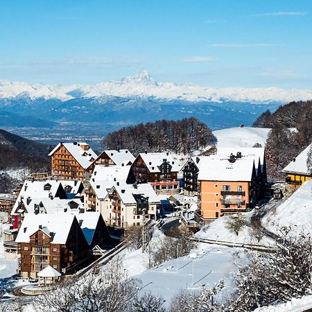 Chalet Everest - Luxury Apartments Prato Nevoso Esterno foto